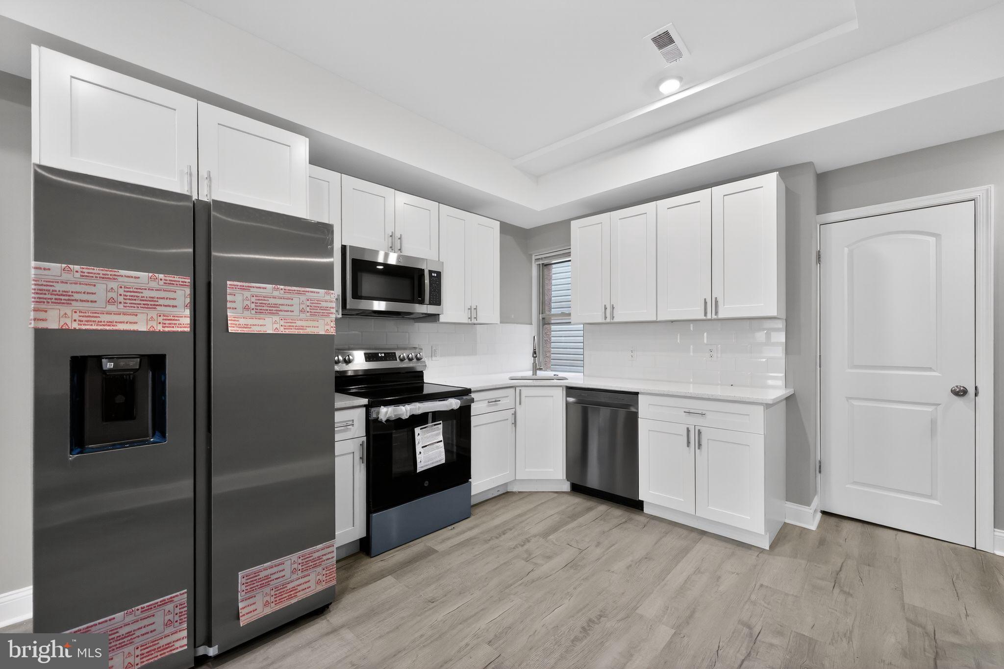 1208 West Dauphin Street, Unit 2 Philadelphia, PA 19133 - Photo 1 of 15