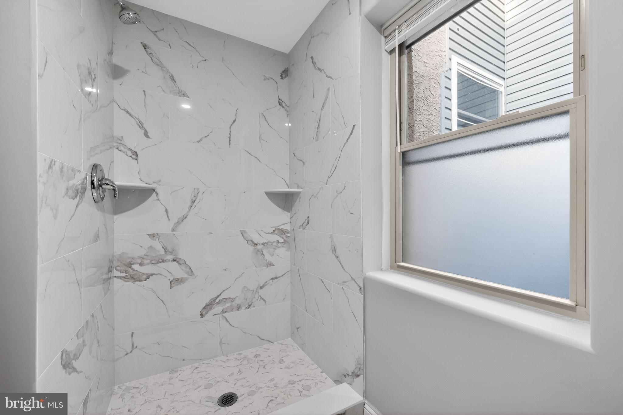 1208 West Dauphin Street, Unit 2 Philadelphia, PA 19133 - Photo 11 of 15
