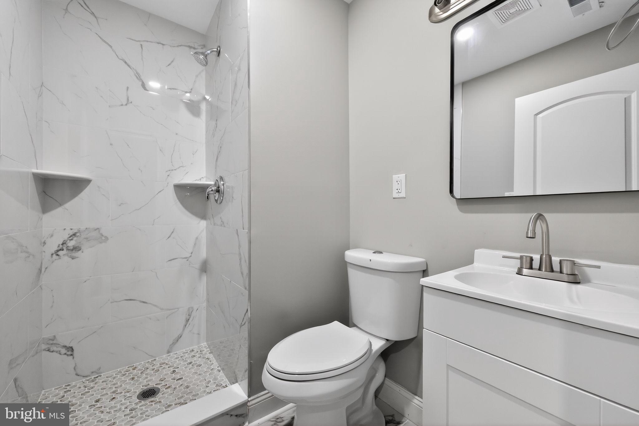 1208 West Dauphin Street, Unit 2 Philadelphia, PA 19133 - Photo 12 of 15