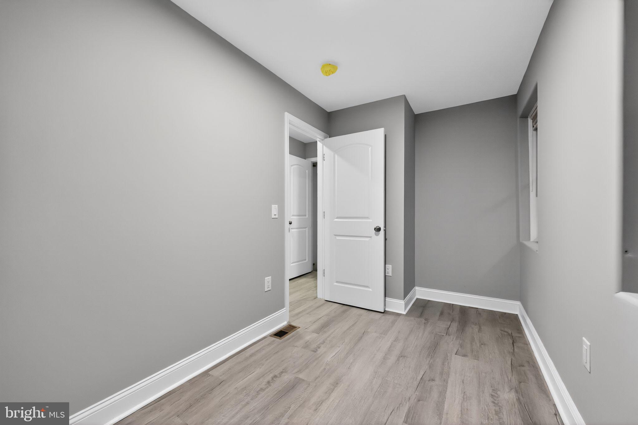 1208 West Dauphin Street, Unit 2 Philadelphia, PA 19133 - Photo 8 of 15