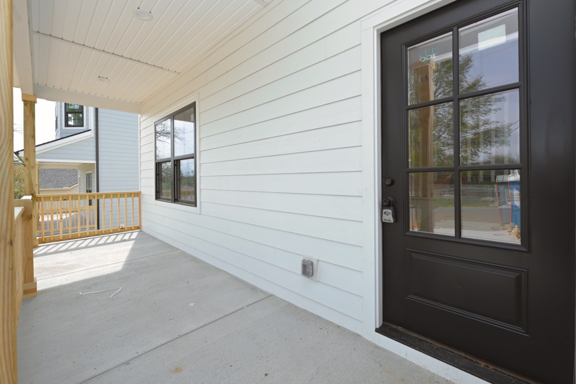 1204 Sylvia Drive Madison, TN 37115 - Photo 11 of 44 a view of an entryway of the house