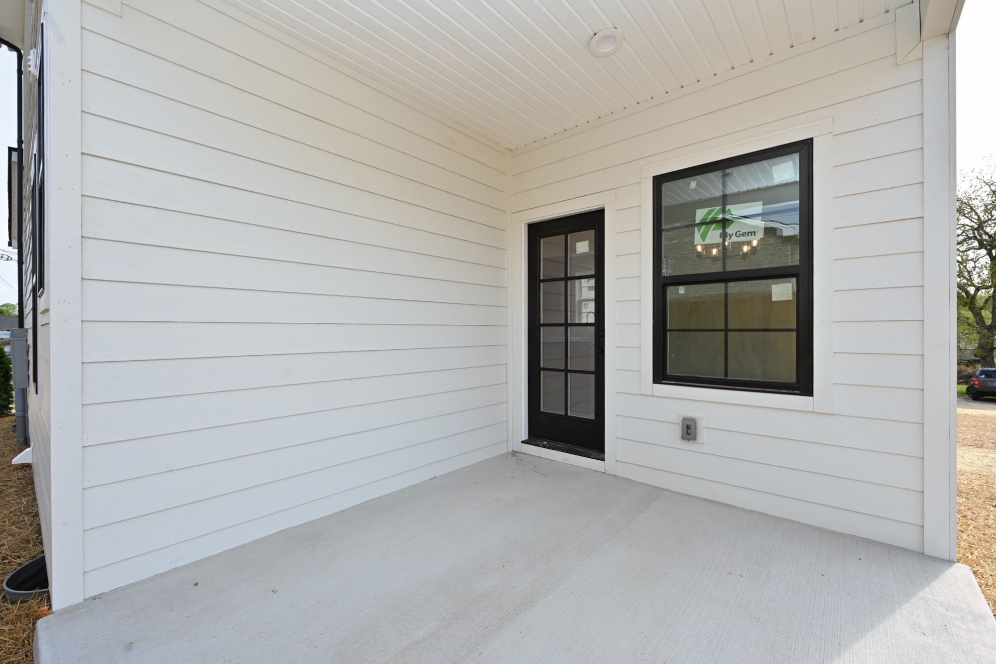 1204 Sylvia Drive Madison, TN 37115 - Photo 44 of 44 a view of an front door and bedroom