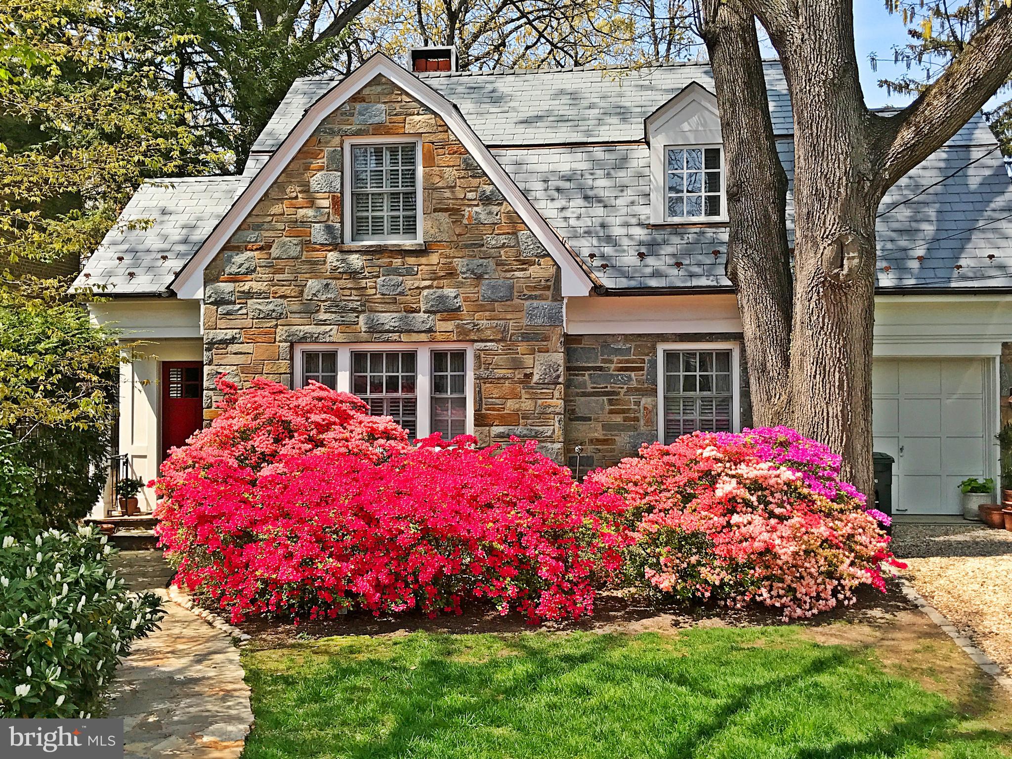 1714 South Arlington Ridge Road Arlington, VA 22202 - Photo 1 of 59