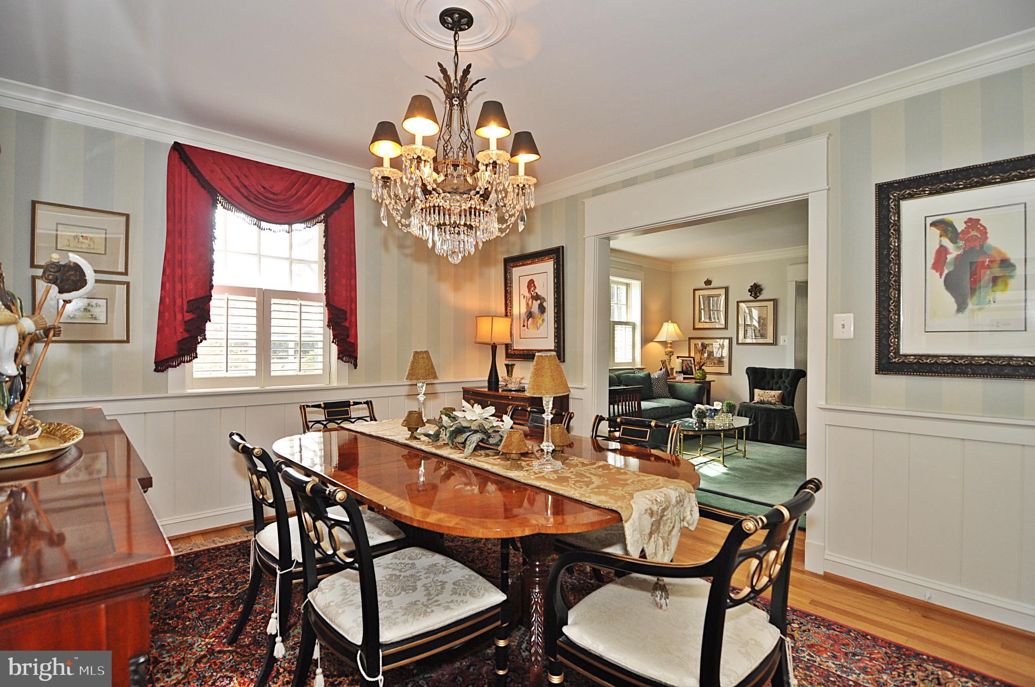 1714 South Arlington Ridge Road Arlington, VA 22202 - Photo 7 of 59 Formal Dining Room