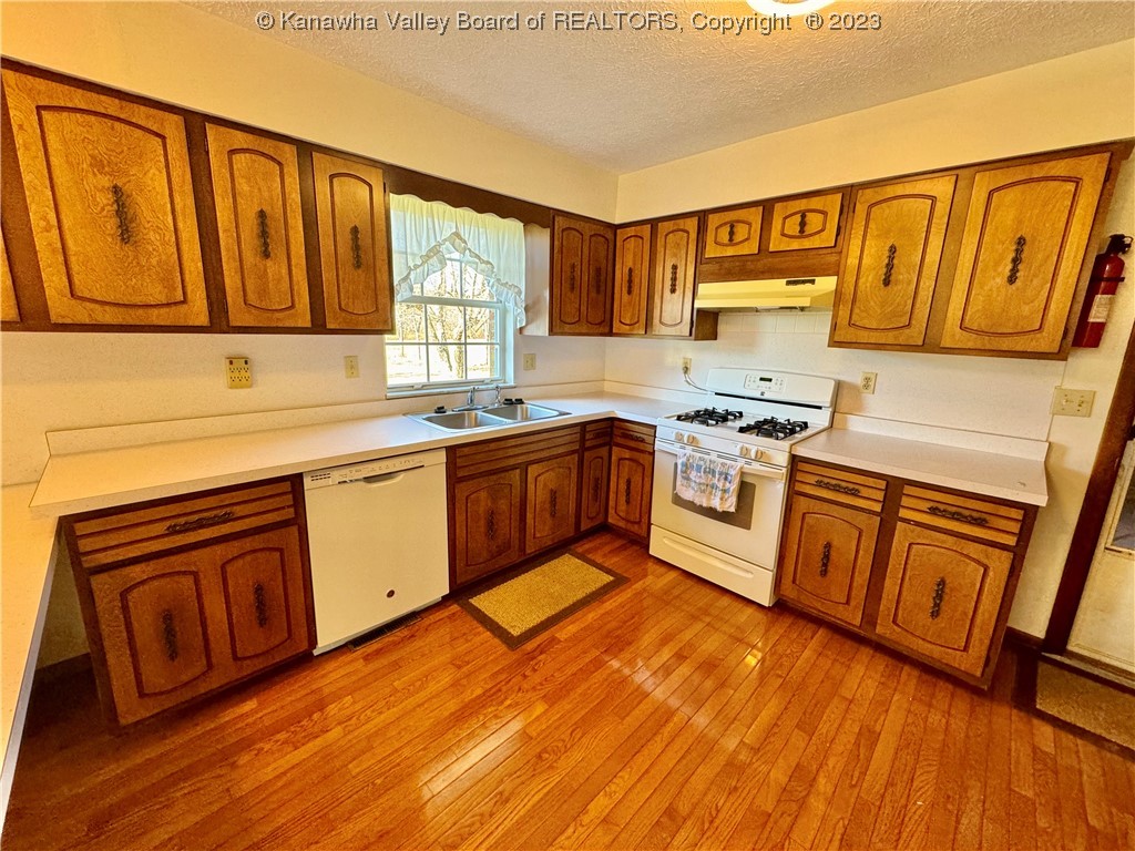 1917 Sycamore Creek Road Ripley, WV 25271 - Photo 8 of 28 Gallery Image 8