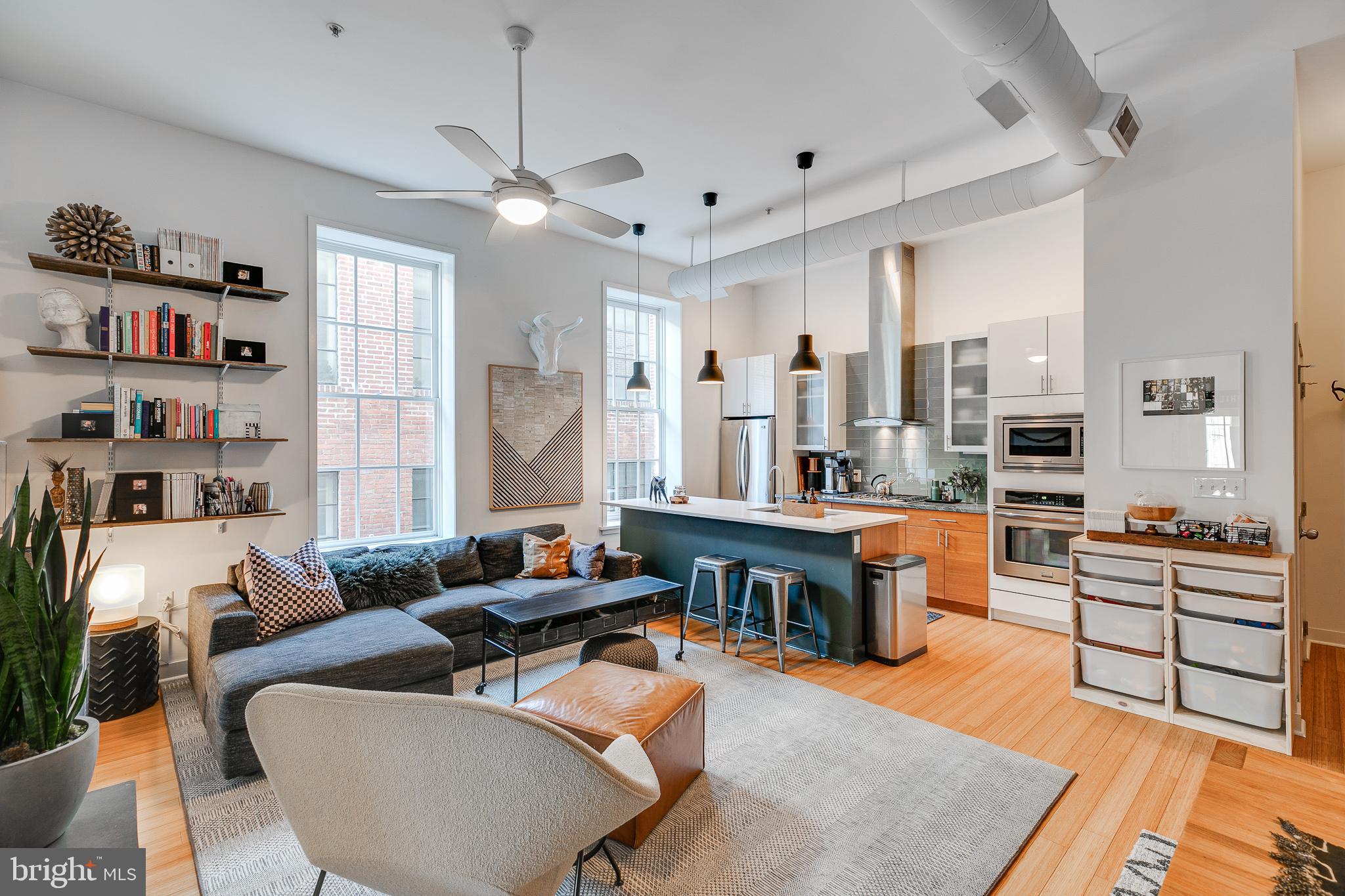130 Cuthbert Street, Unit 2A Philadelphia, PA 19106 - Photo 3 of 20 Gallery Image 3