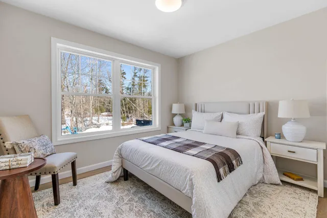 $570,000 | 33 Baxter Lane, Unit 9, Gorham, ME 04038