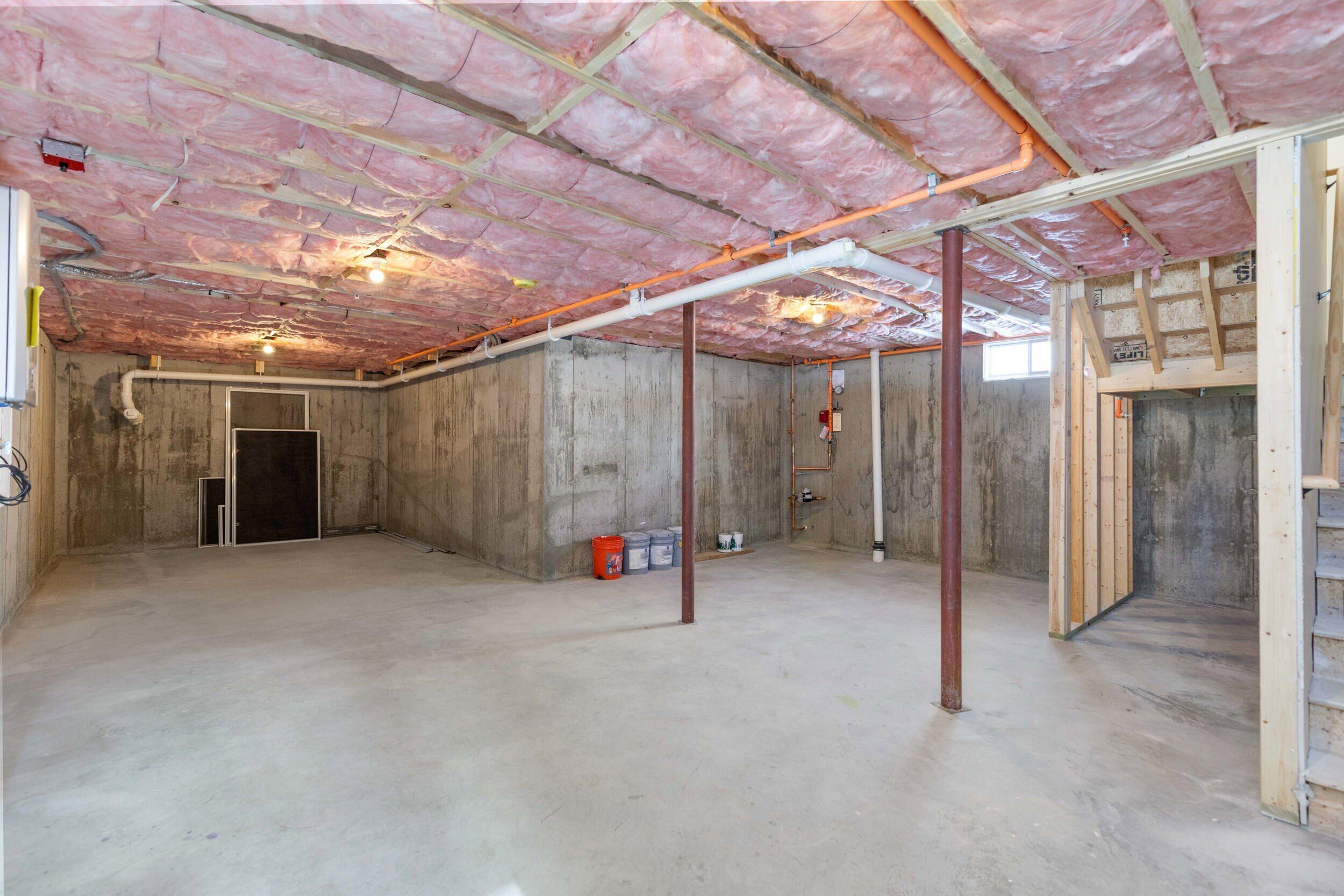 33 Baxter Lane, Unit 9 Gorham, ME 04038 - Photo 28 of 30 Basement