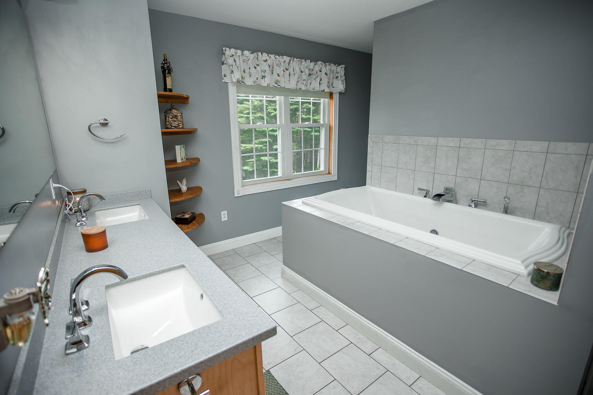 47 Turner Street Canton, ME 04221 - Photo 31 of 58 47 Turner Road primary bath 2