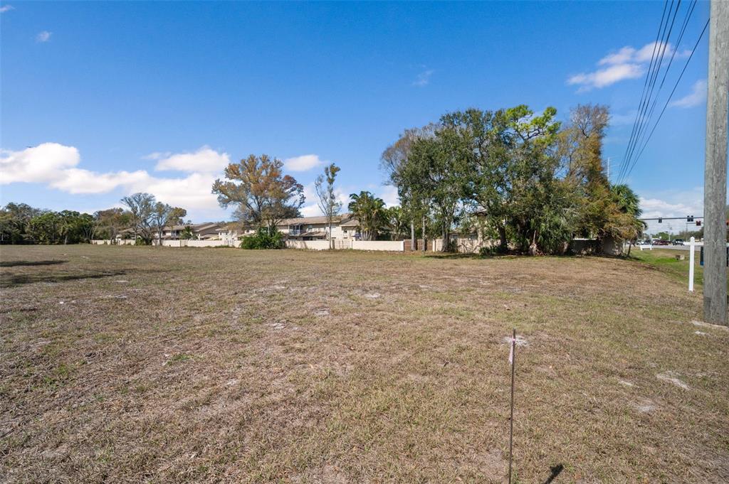 9530 Starkey Road Seminole, FL 33777 - Photo 18 of 20