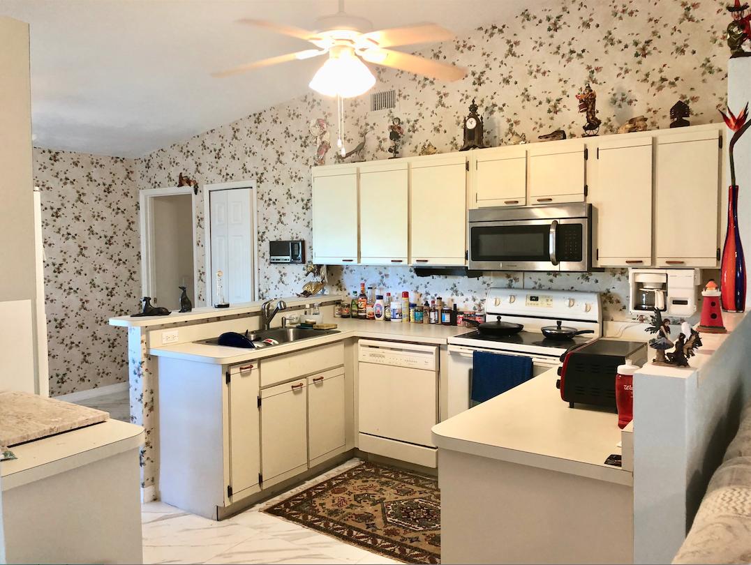 530 Southwest Aster Road Port St. Lucie, FL 34953 - Photo 9 of 14 KITCHEN