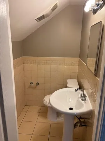 $1,800 | 18044 Prest Street, Detroit, MI 48235