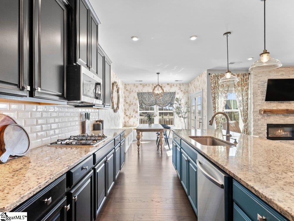 216 Edwin Ellis Drive Greer, SC 29651 - Photo 13 of 48