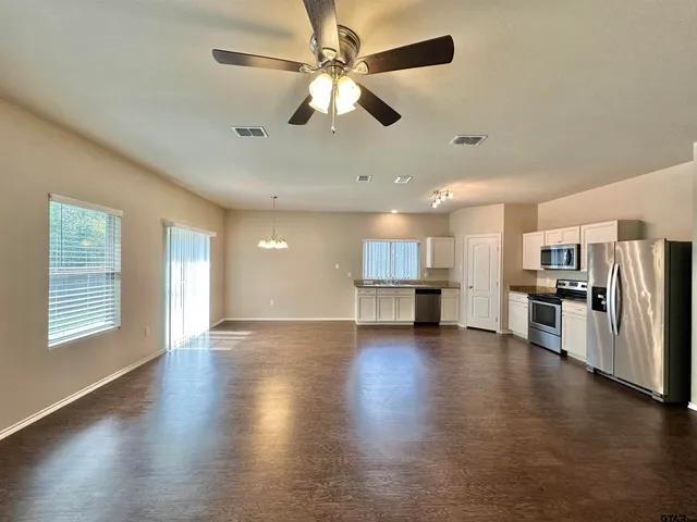 $1,750 | 5828 Deauville Street, Tyler, TX 75704