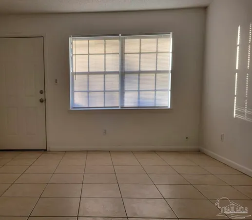 $1,400 | 5376 Conecuh Street, Milton, FL 32570