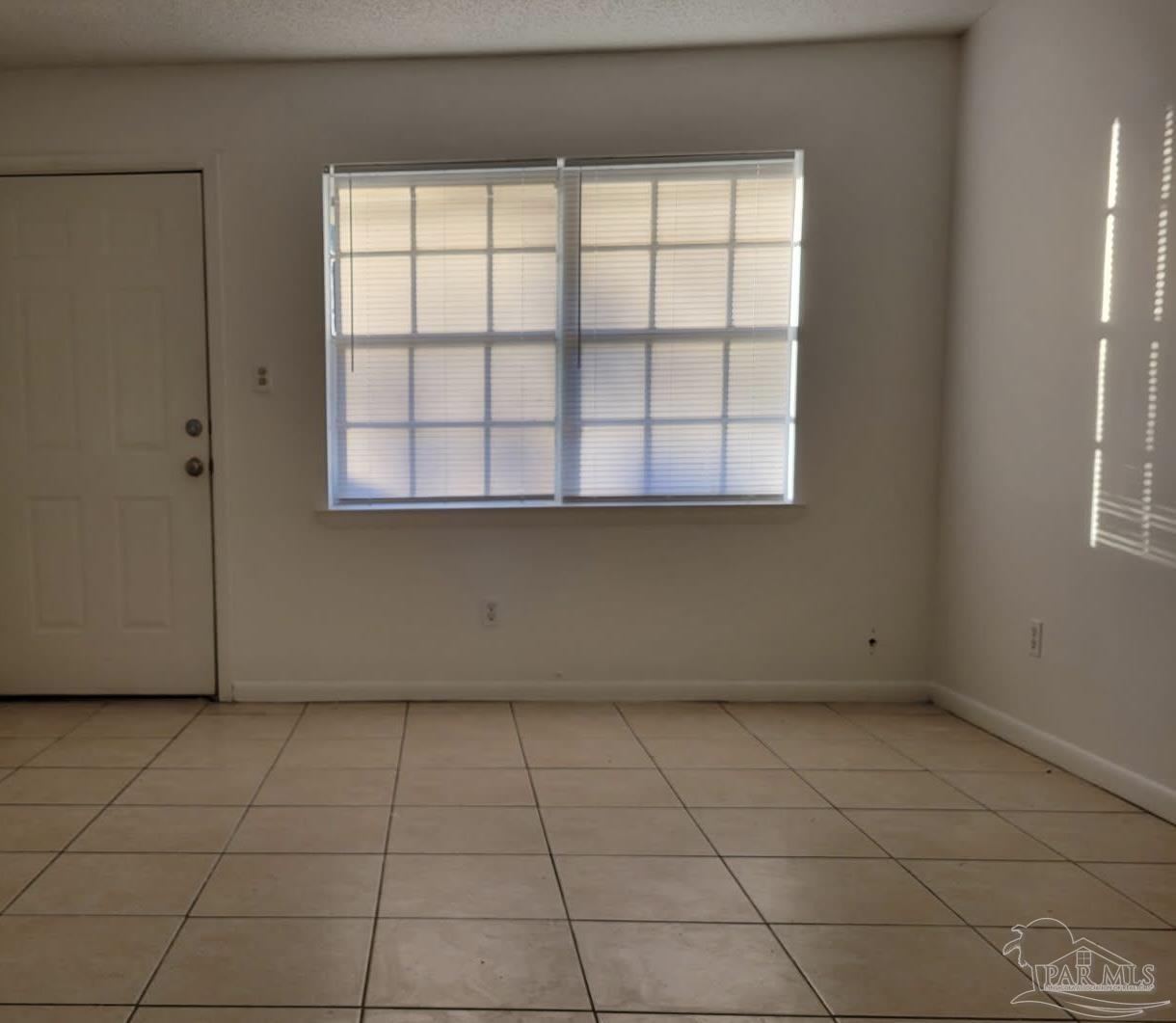 5376 Conecuh Street Milton, FL 32570 - Photo 4 of 11