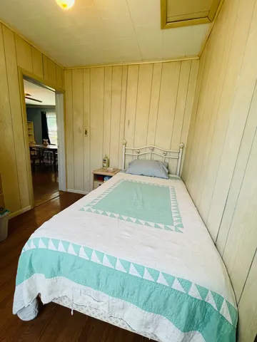 $160,000 | 1215 East Main Street, Streator, IL 61364