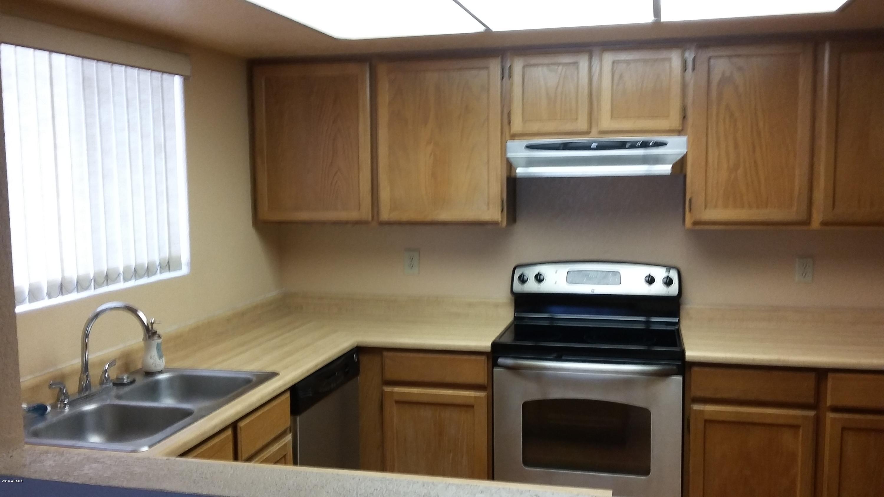 4147 West Boca Raton Road Phoenix, AZ 85053 - Photo 3 of 10 Pictures (35)