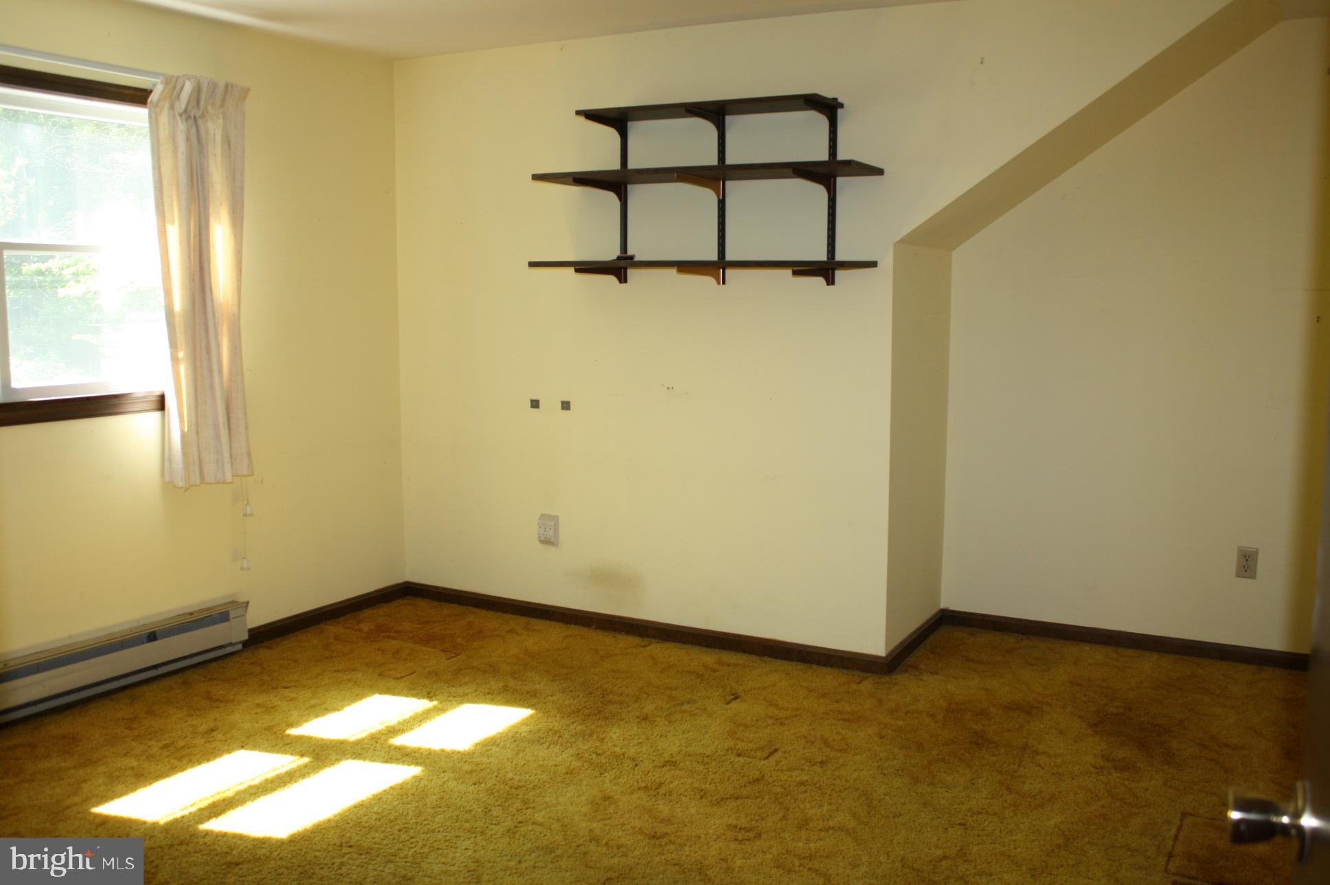 419 Springfield Road Shippensburg, PA 17257 - Photo 4 of 6 Gallery Image 4