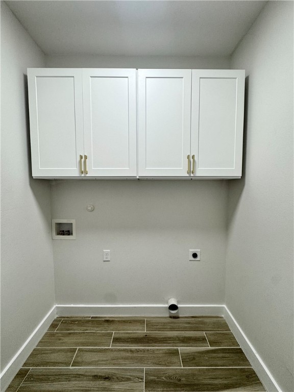 947 Mesquite Street Robstown, TX 78380 - Photo 14 of 16 a view of room with granite countertop cabinets
