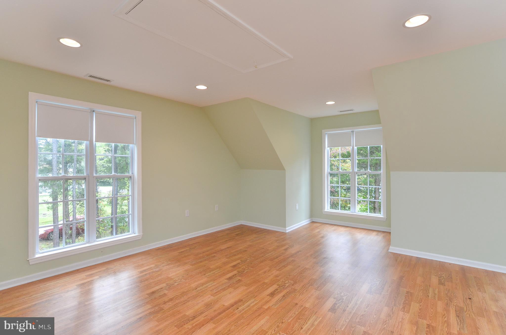 394 Rolando Drive Colonial Beach, VA 22443 - Photo 18 of 25 Interior (General)