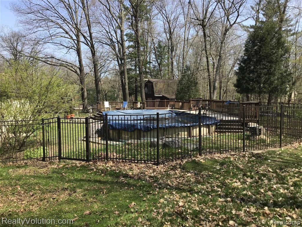 1707 North Livernois Road Rochester Hills, MI 48306 - Photo 32 of 41