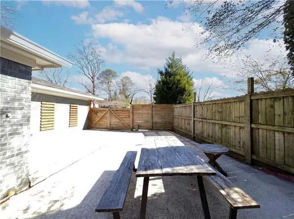 $249,000 | 2797 Gresham Rd S East, Atlanta, GA 30316