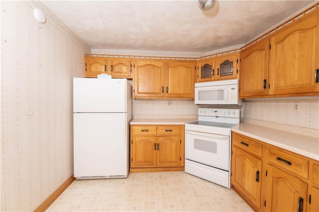 1098 Marshall Road Clarksburg, PA 15725 - Photo 14 of 30 Gallery Image 14