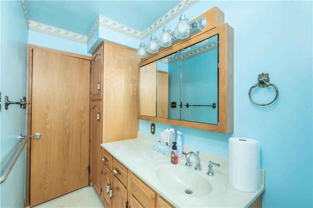 1098 Marshall Road Clarksburg, PA 15725 - Photo 18 of 30 Gallery Image 18