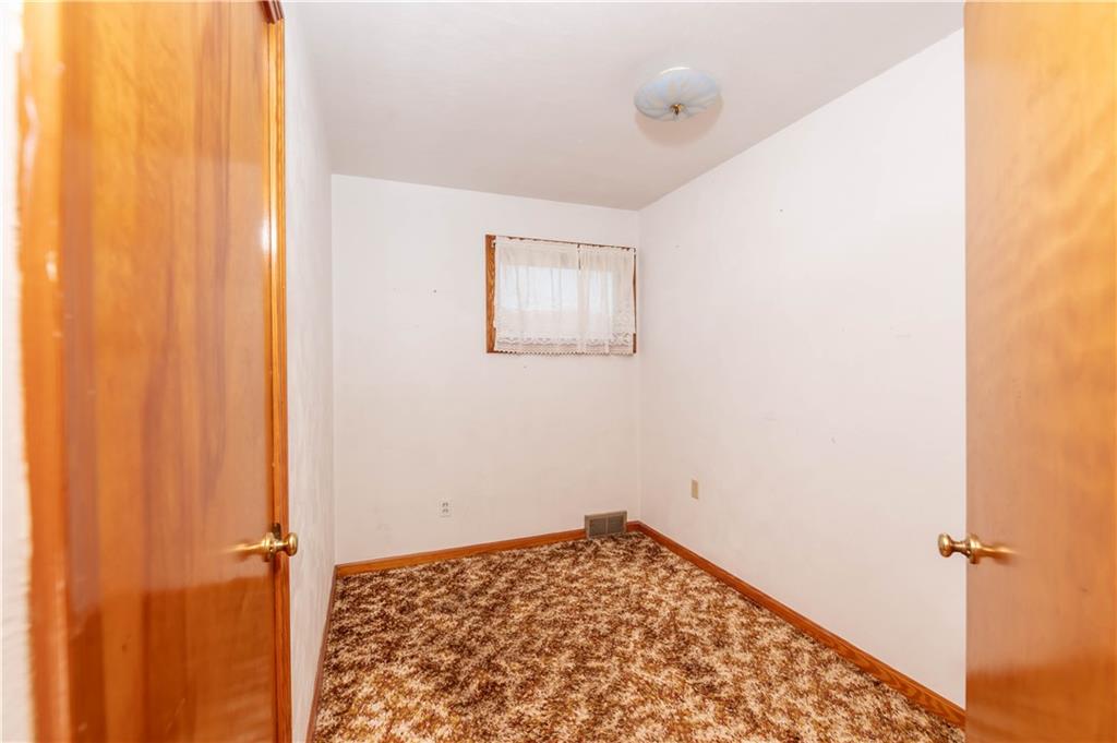 1098 Marshall Road Clarksburg, PA 15725 - Photo 20 of 30 Gallery Image 20