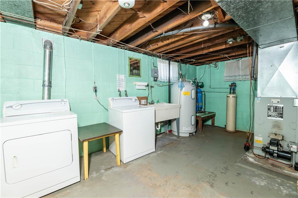 1098 Marshall Road Clarksburg, PA 15725 - Photo 25 of 30 Gallery Image 25
