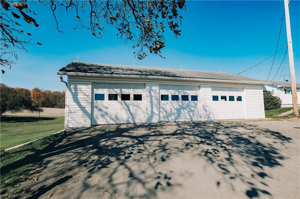 1098 Marshall Road Clarksburg, PA 15725 - Photo 6 of 30 Gallery Image 6