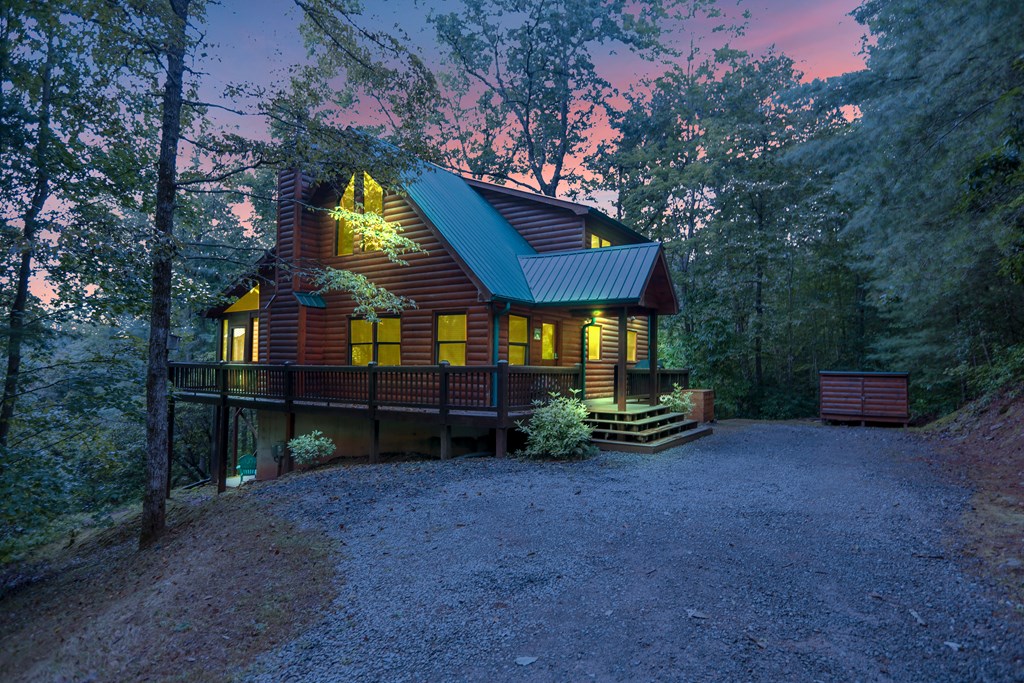 361 Moss Lane Blue Ridge, GA 30513 - Photo 5 of 72