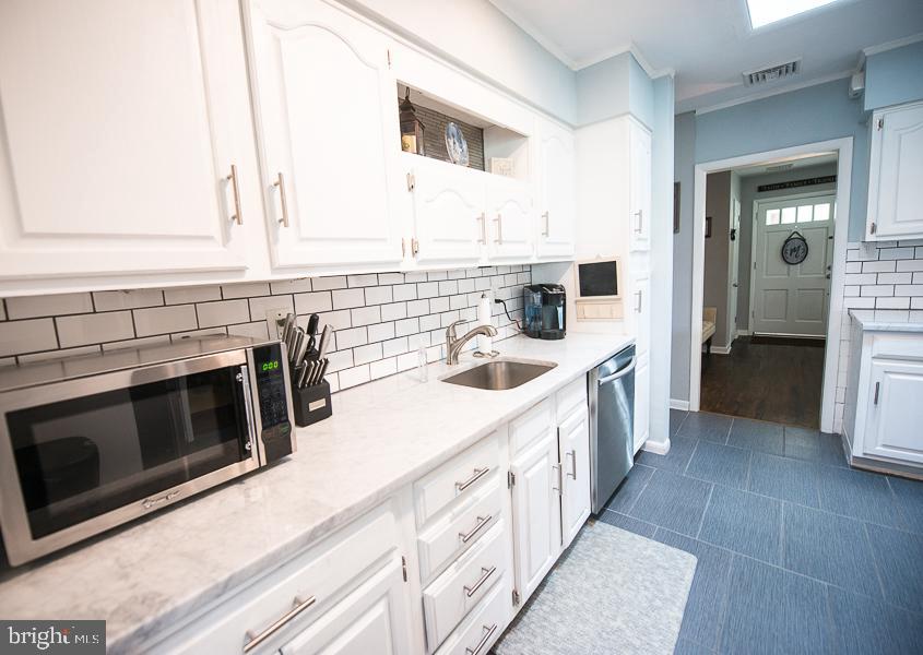 721 Elgin Road Newtown Square, PA 19073 - Photo 9 of 30 Gallery Image 9