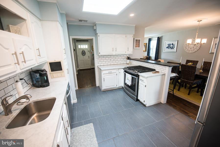 721 Elgin Road Newtown Square, PA 19073 - Photo 10 of 30 Gallery Image 10