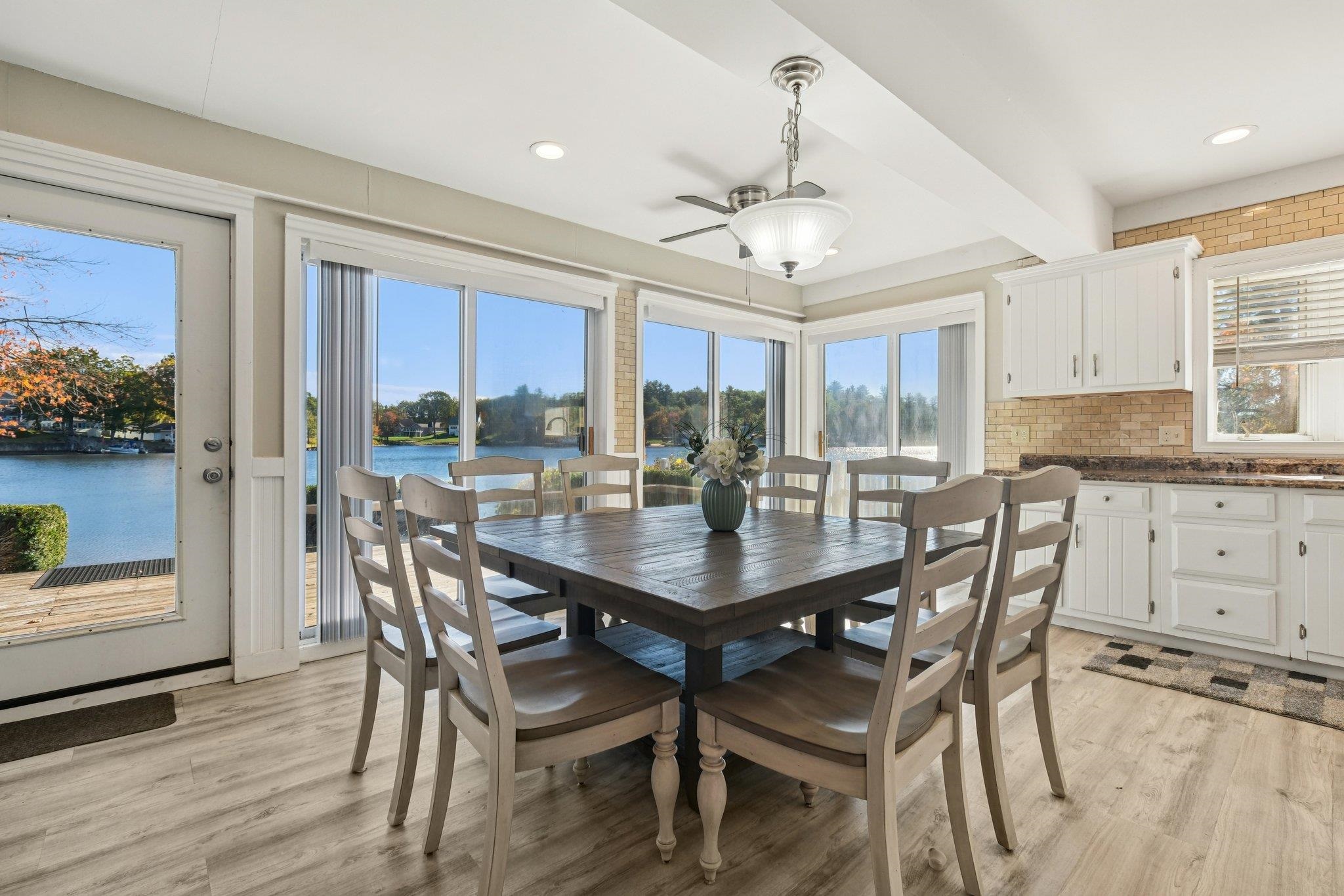 24 Marys Lane Salem, NH 03079 - Photo 3 of 36