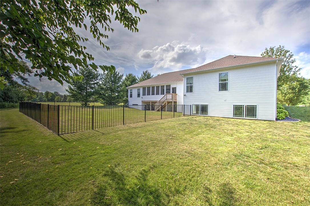 2125 Buckhead Avenue Decatur, IL 62521 - Photo 39 of 45