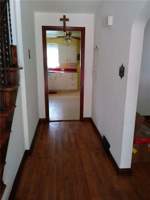 213 Amelia Street McKees Rocks, PA 15136 - Photo 2 of 9