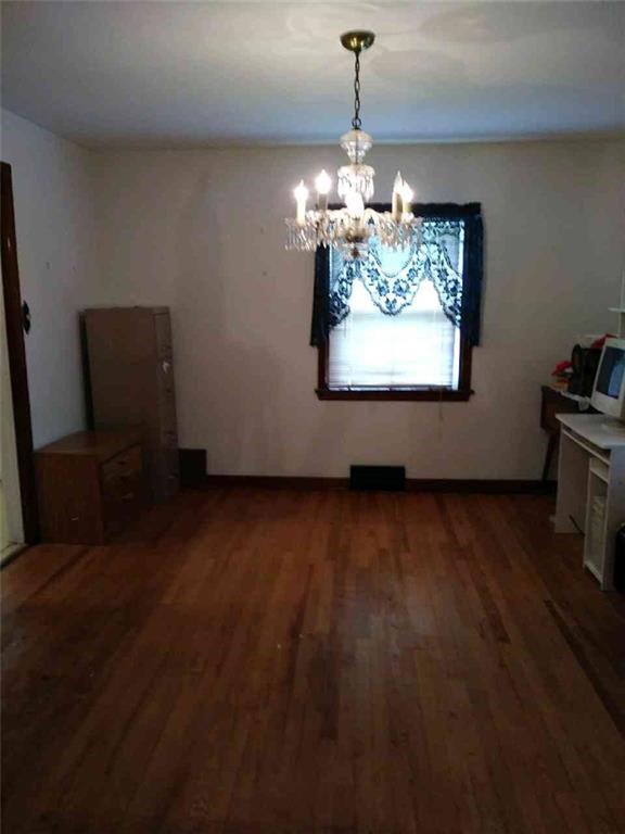 213 Amelia Street McKees Rocks, PA 15136 - Photo 4 of 9