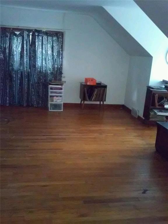 213 Amelia Street McKees Rocks, PA 15136 - Photo 6 of 9