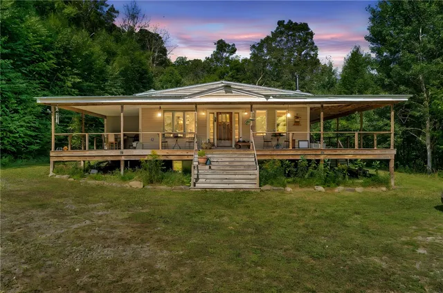 $549,000 | 319 Hosier Road, Davenport, NY 13820