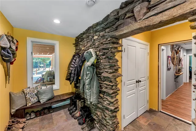 $549,000 | 319 Hosier Road, Davenport, NY 13820