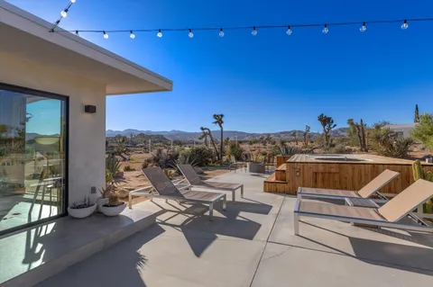 $1,485,000 | 52744 Contour Terrace, Pioneertown, CA 92268