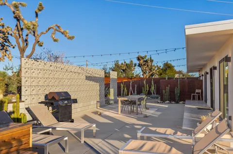 $1,485,000 | 52744 Contour Terrace, Pioneertown, CA 92268