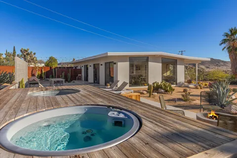 $1,485,000 | 52744 Contour Terrace, Pioneertown, CA 92268