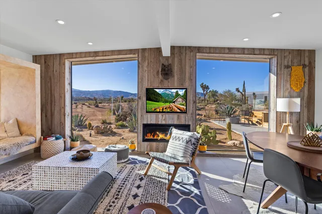 $1,485,000 | 52744 Contour Terrace, Pioneertown, CA 92268