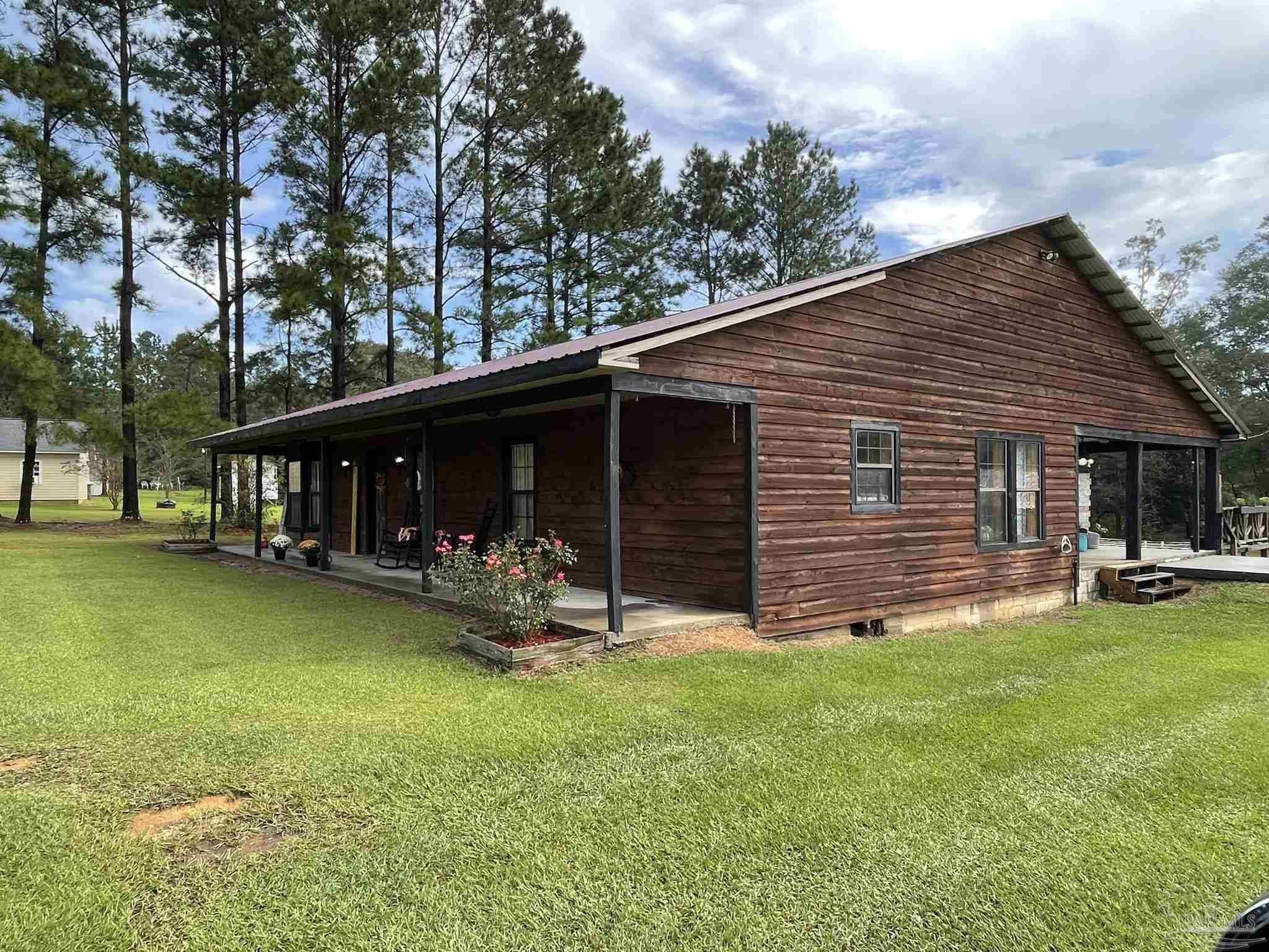 8834 Robinsonville Road Atmore, AL 36502 - Photo 3 of 49