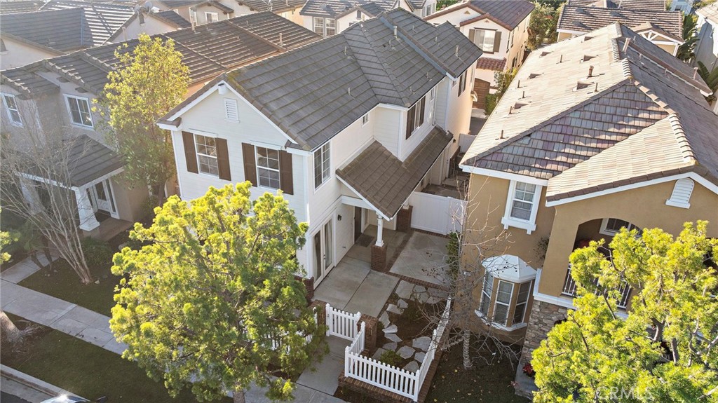 9 Paverstone Lane Ladera Ranch, CA 92694 - Photo 3 of 51 front view of a house with a garden