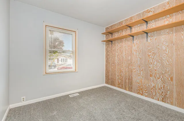 $279,900 | 720 Union Avenue, Romeoville, IL 60446