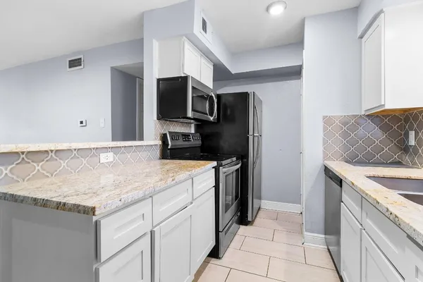 $152,500 | 12100 Melville Drive, Unit 301C, Montgomery, TX 77356